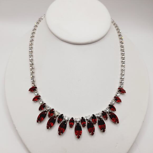 B. David Vintage Red Rhinestone Choker Necklace, Rhodium Plated, 1950s - Picture 5 of 9